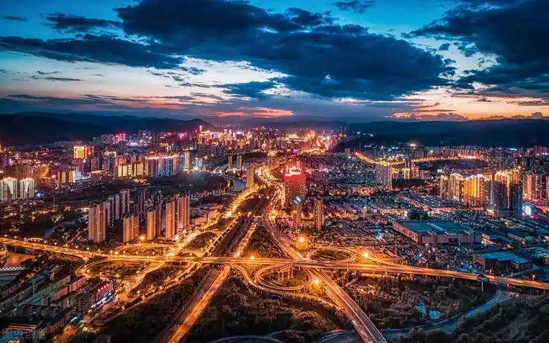 同样是西宁的一个区,为何城西区的发展远超其他区?