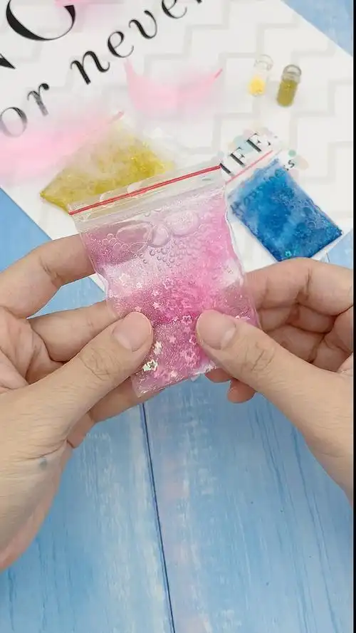 手工制作#自制解压玩具,看到这类的就喜欢各种捏捏捏