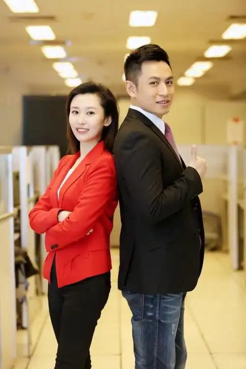 央视著名主播何岩柯父亲是工程院院士他以孝心陪母亲抗癌