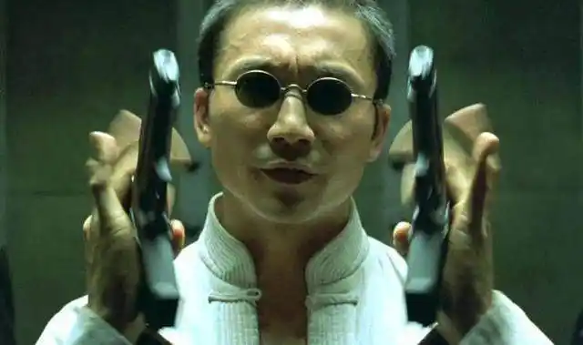 想不到他的老婆竟然是「她」 !