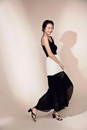 汤怡kathy tong的图片