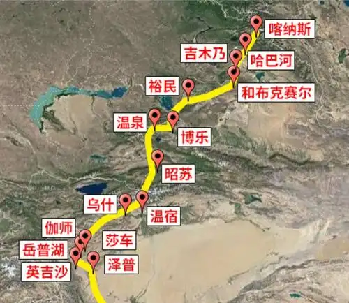 从风景北疆穿过巍峨的天山来到风情南疆:喀什. 新g219
