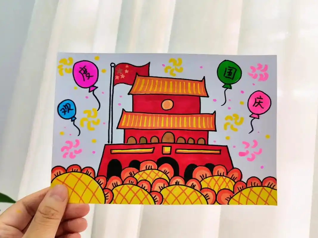 《国庆主题画》祝福我们的祖国繁荣昌盛!绘画步骤:1,画出花朵 - 抖音