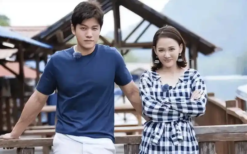 刘芸泪洒节目现场,丈夫郑钧道出实情,为让妻子高兴才上这个节目