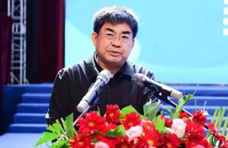 成员,副县长王永合致辞2奏唱国歌1·开幕式议程·02水浒集团副董事长