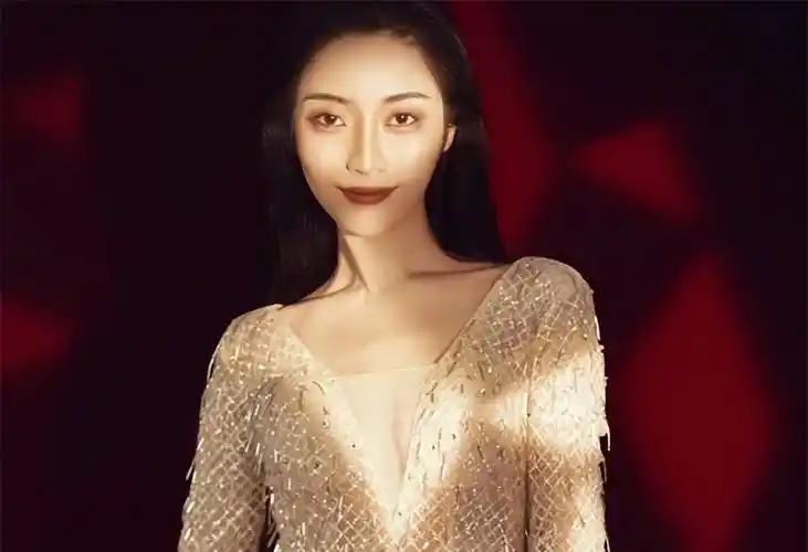 身价千万单身女ceo叶海洋:花50万生五国混血,如今再添二胎