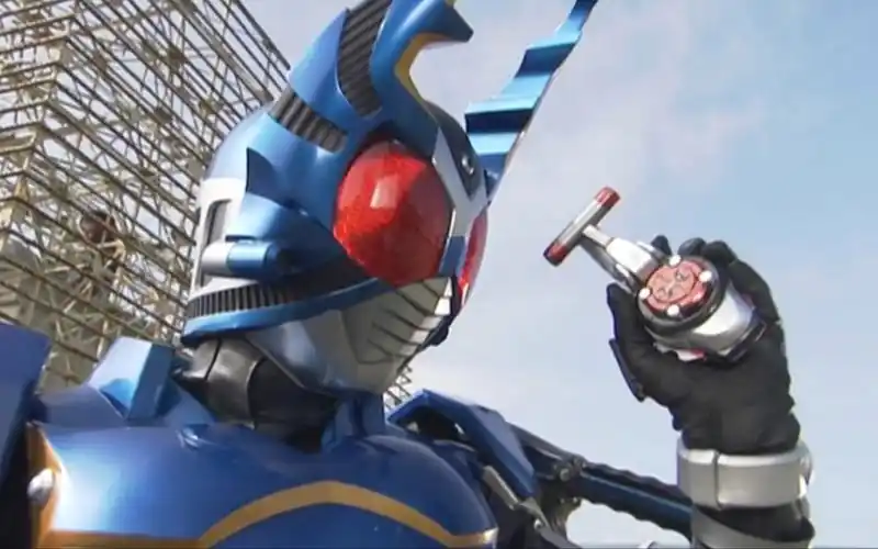 假面骑士钢斗全形态变身合集