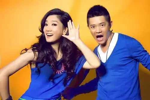 凤凰传奇自由飞翔