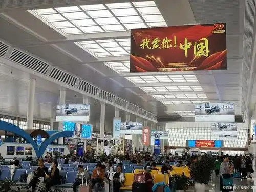 昆明南站候车室