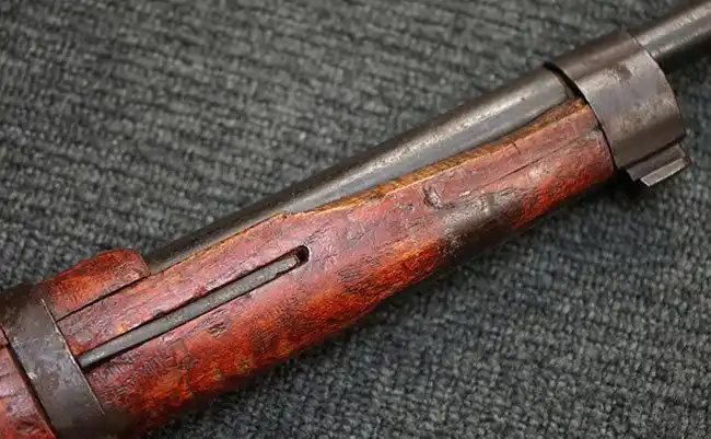 晋造六五步枪现身日本古董店 阎锡山太原兵工厂制造 工艺相当粗糙