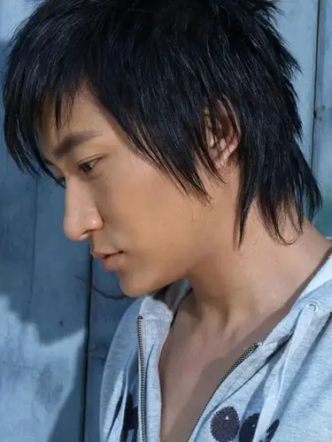 李宇春音乐,李宇春说吧)的绯闻男友李炳辰(李炳辰博客,李炳辰新闻