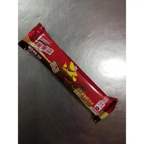 雀巢nestle呈真巧克力味威化代可可脂巧克力272g休闲饼干