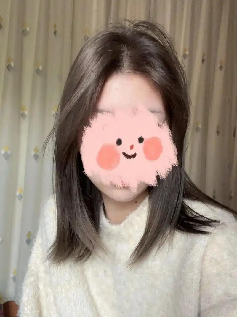 【染发日记】奶茶灰棕掉色记录 漂染掉色真的太快了,之前每次都是半