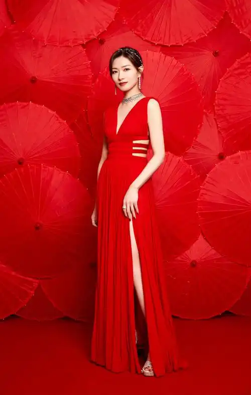 万茜春节大礼包##湖南卫视华人春晚