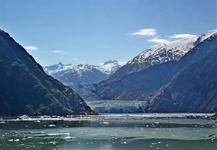 游阿拉斯加海湾,去朱诺附近的冰河湾--看冰川