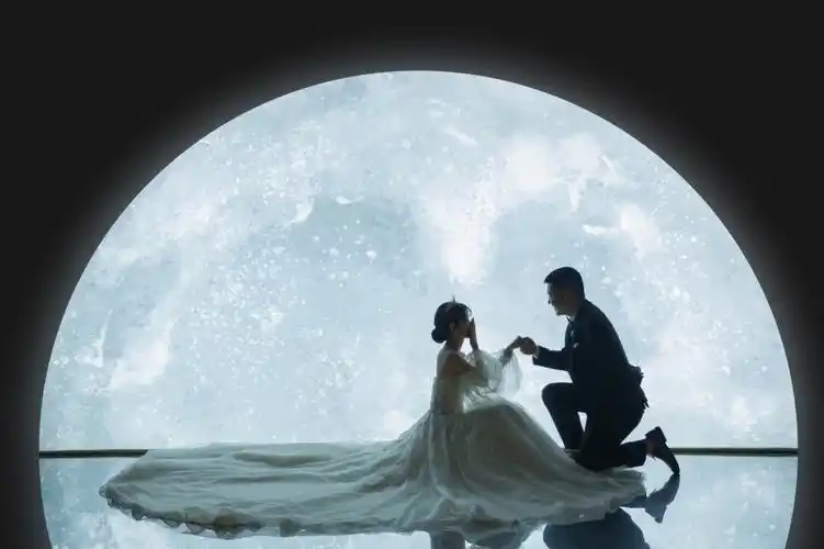 今天来看精修照片啦～等待了许久终于出炉了感谢修图师李宸老师 技术