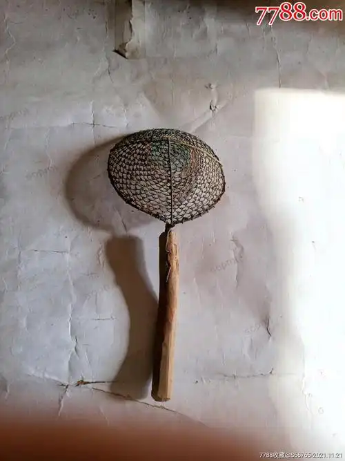 怀旧老民俗铁丝手工编织笊篱