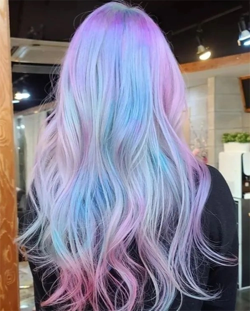 浪漫感彩虹色染发 仙气时髦巨洋气_染发发型 - 美发站