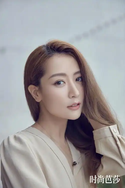 白冰优雅性感写真图片35