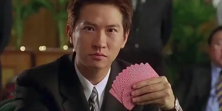 赌圣3:张家辉用这种方法赢钱,赢的竟然还不少