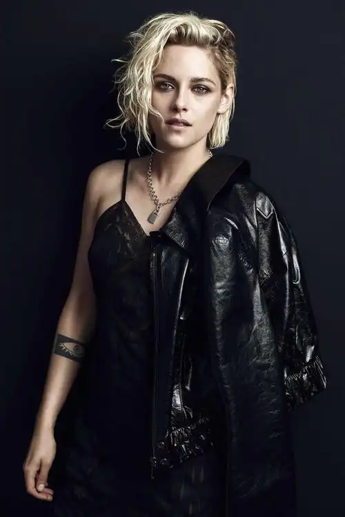 克里斯汀斯图尔特不想成为全场焦点的好莱坞酷妞儿