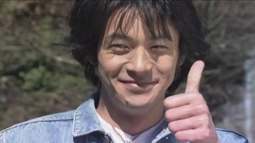 当年的叔▼多年之后,我们可能会惊讶,哇擦!五代雄介是叔小田切让演的?