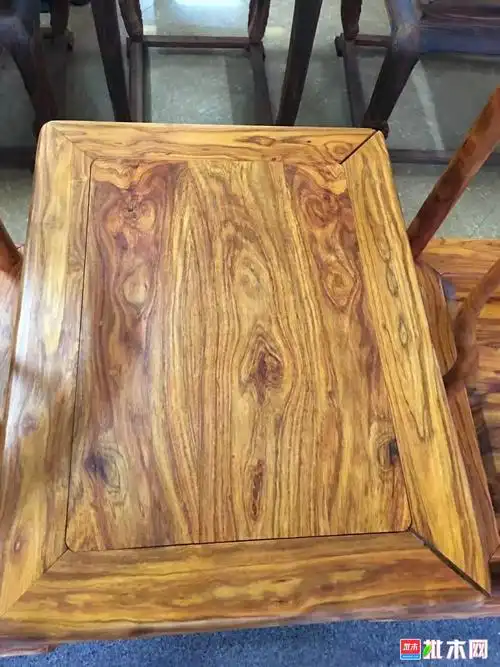 越黄酸枝三件套 - 批木网