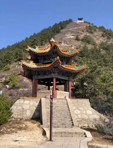 《尽在金秋晋美时:北岳恒山登天峰》