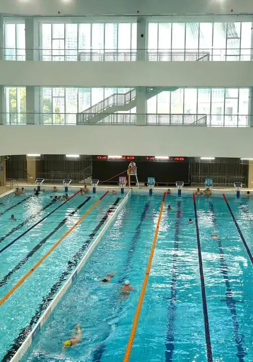 从竞技场馆到运动乐园 "40岁"的上海游泳馆再出发-新华网