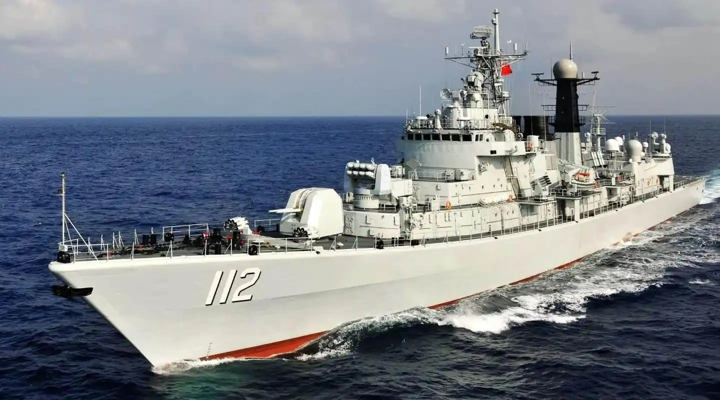 中国在驱逐舰上面的表现是出色的