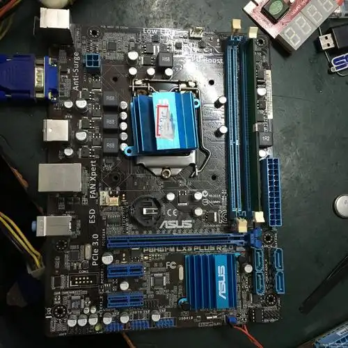 华硕p8h61mlx3卡logo