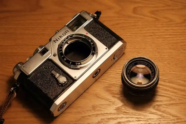 彼此相机尼康s3二