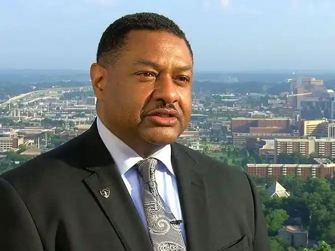 police chief wants to see officers wearing vests on off-duty