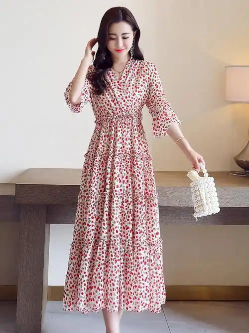 碎花连衣裙女夏2021年夏装新款女装夏季时尚气质夏天女士新品裙子