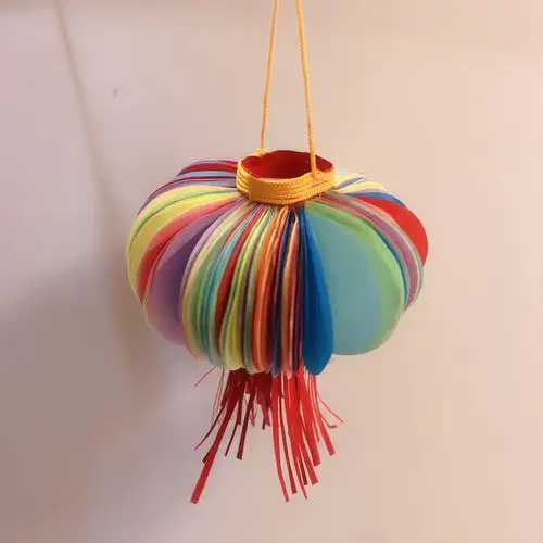 东瓯逸璟幼儿园"欢庆元旦"亲子制作灯笼葡萄班投票活动