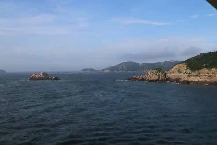 浙江省舟山市嵊泗县三礁江大桥靠近乌沙村