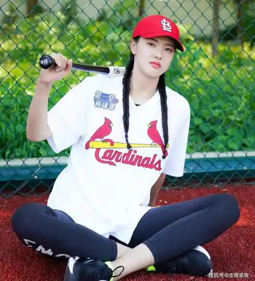 张常宁生日遇尴尬!