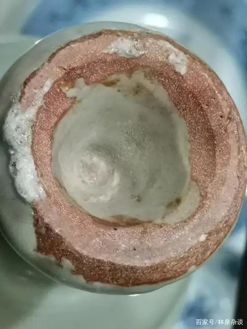 再补充几个龙泉瓷底足供大家参考