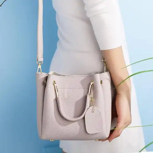 新款女士斜挎包单肩包