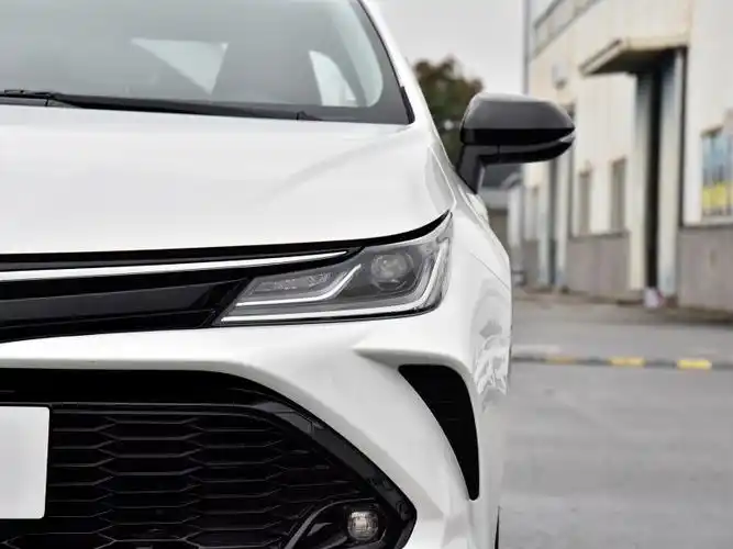 一汽丰田 卡罗拉 2021款 tnga 1.5l cvt gr sport运动版