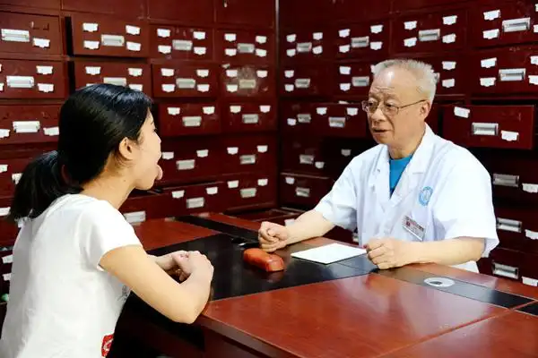 纪检人镜头纪检人要学会中医望闻问切之道