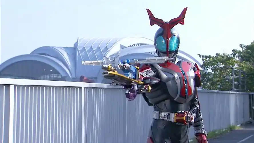 假面骑士kabuto—把嘎嘎米和天道都揍到解体的异虫到底多厉害