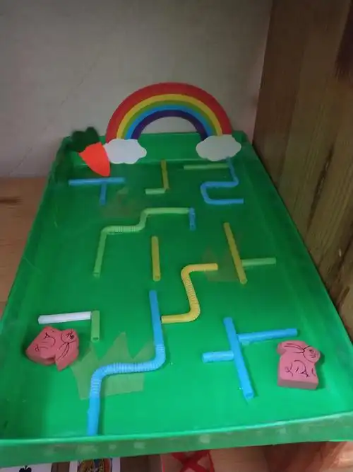 玩转益智区—昌乐县西湖幼儿园小二班