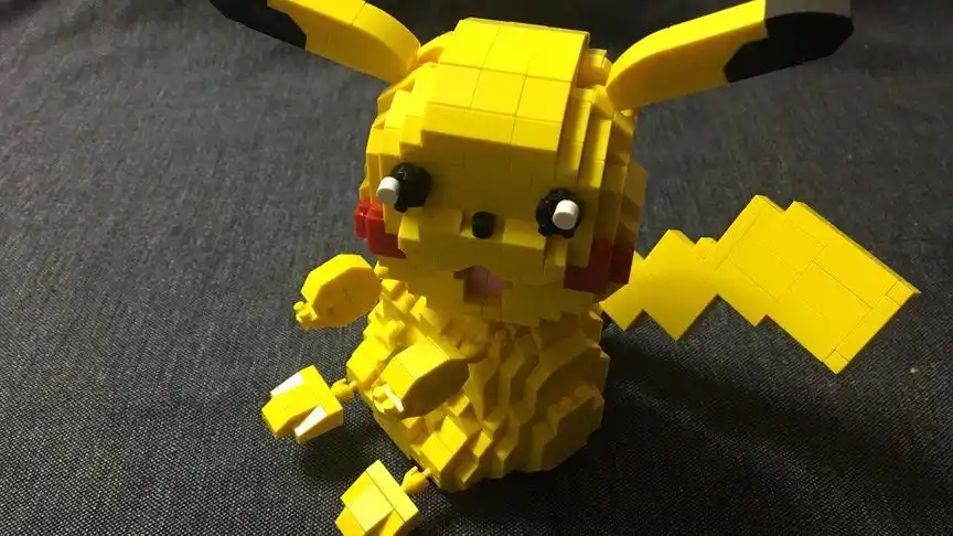 皮卡丘小乐高积木玩具锻炼孩子的耐心