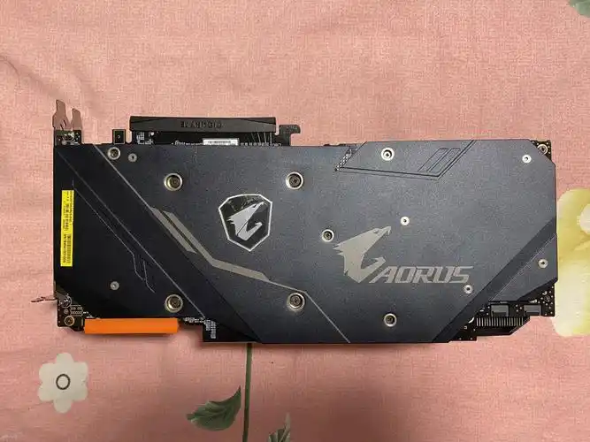 出一张技嘉2070s超级雕