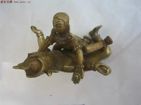 是极度贪着于男女淫欲的法门,如果以为通过修习藏密可以成佛,那真的是