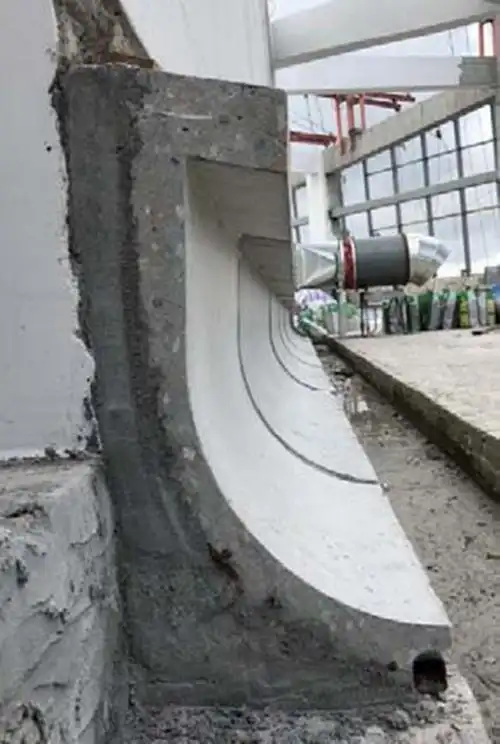 屋面女儿墙预制泛水构件制作及安装施工工法