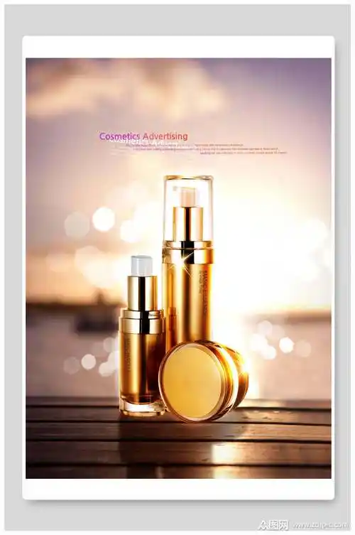 本作品是由小红1210上传的原创平面广告素材,适用于海报设计