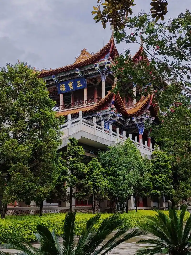 昆阳||昆明周边一日游 第站:郑和公园 郑和公园是西南地区最大的郑和