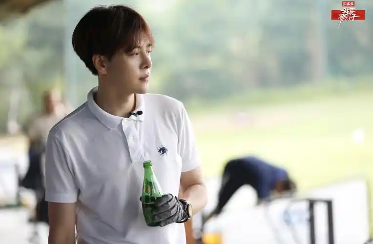 徐海乔我家那小子颜值逆生长网友求问想要哥哥同款保养秘诀